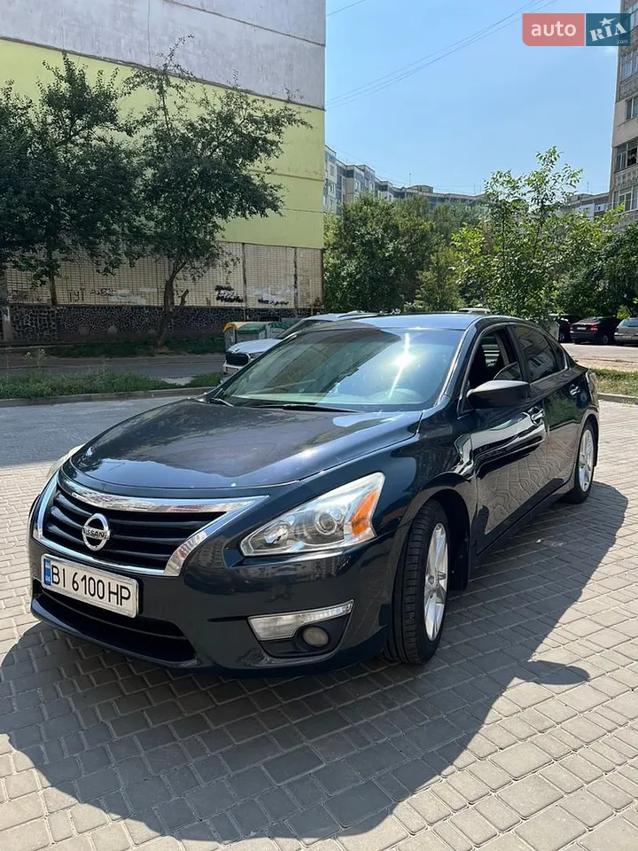 2014 Nissan Altima - мініатюра 14