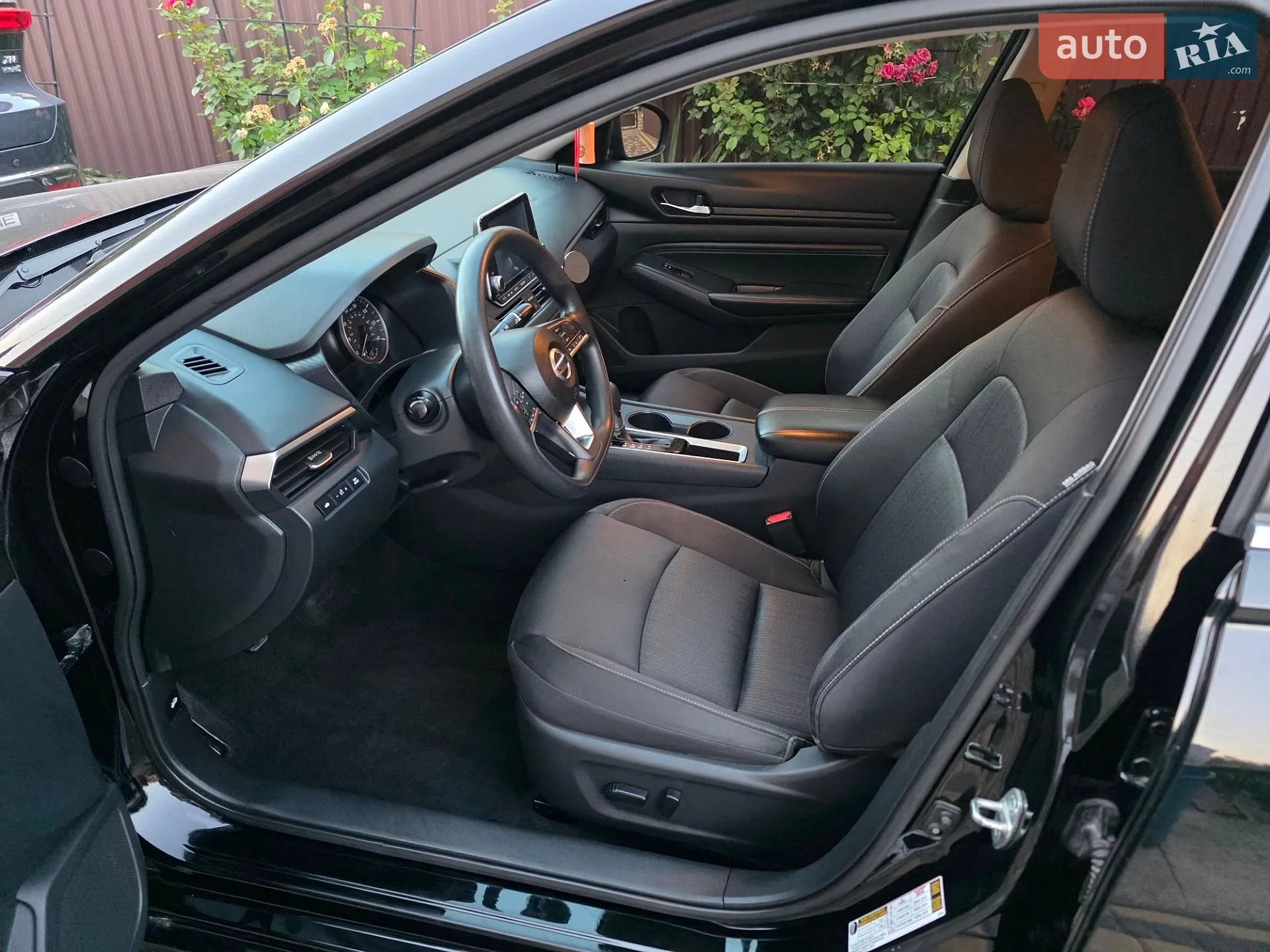 2019 Nissan Altima - мініатюра 24