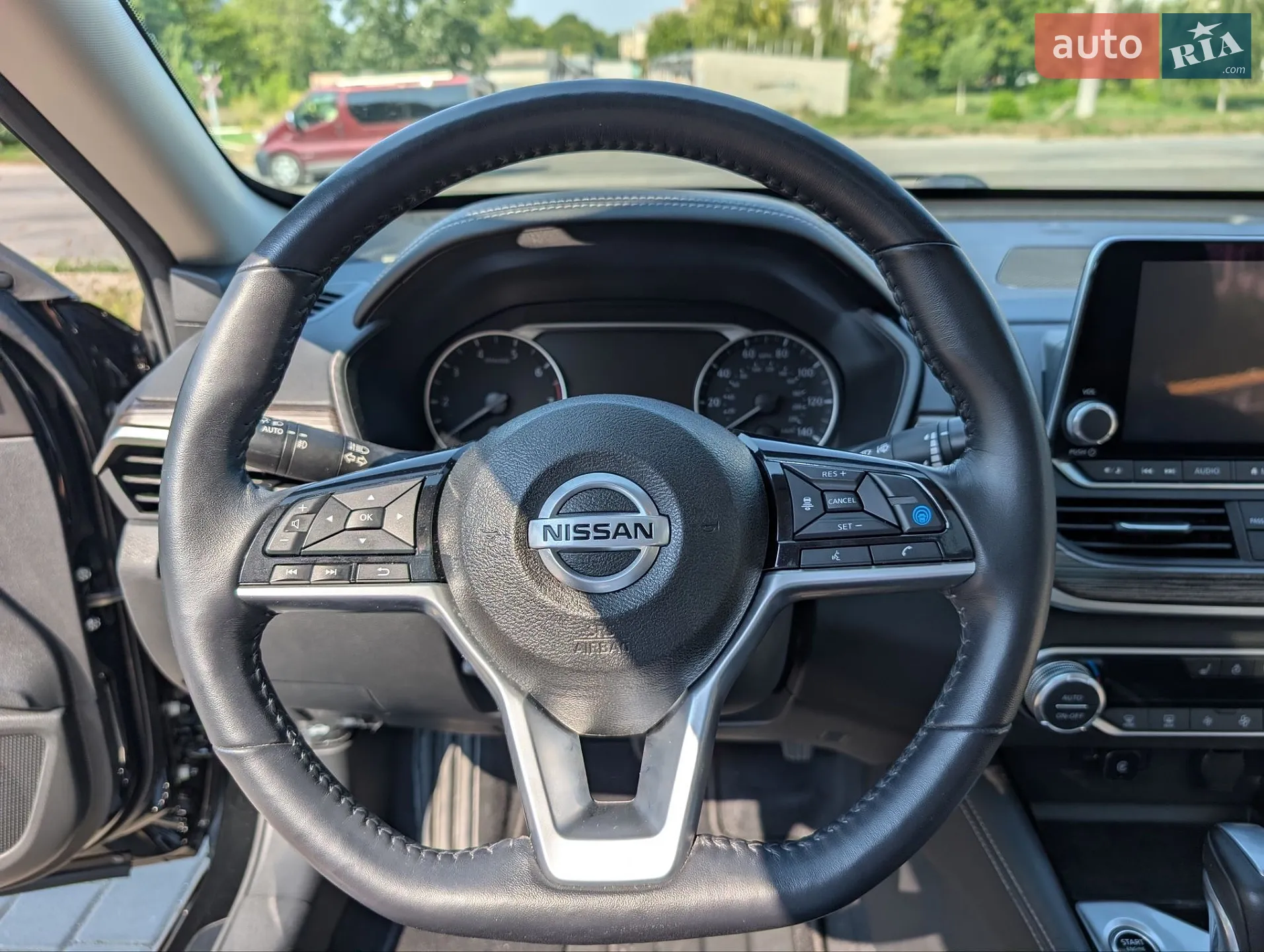 2020 Nissan Altima - мініатюра 17