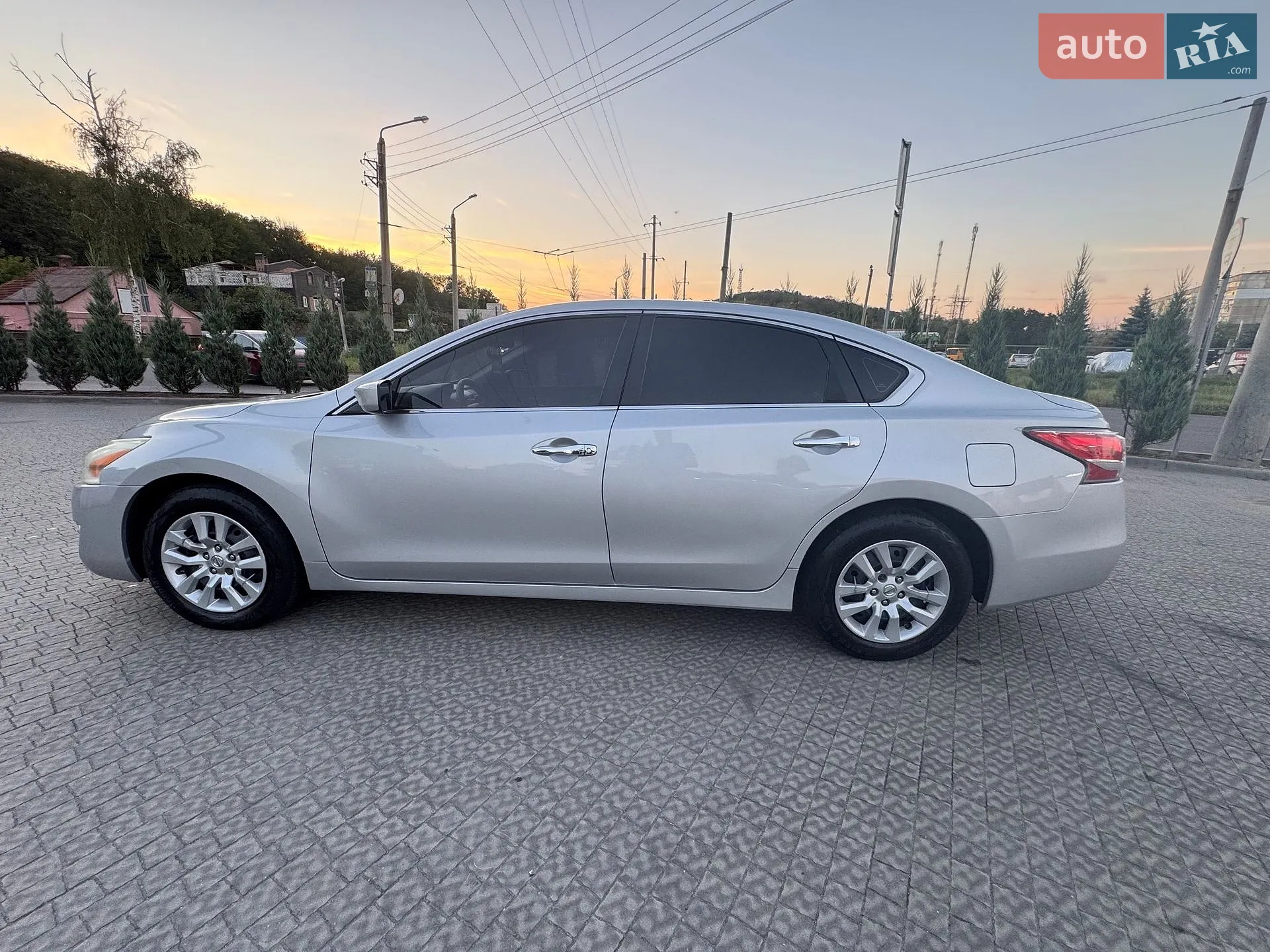 2014 Nissan Altima - мініатюра 11
