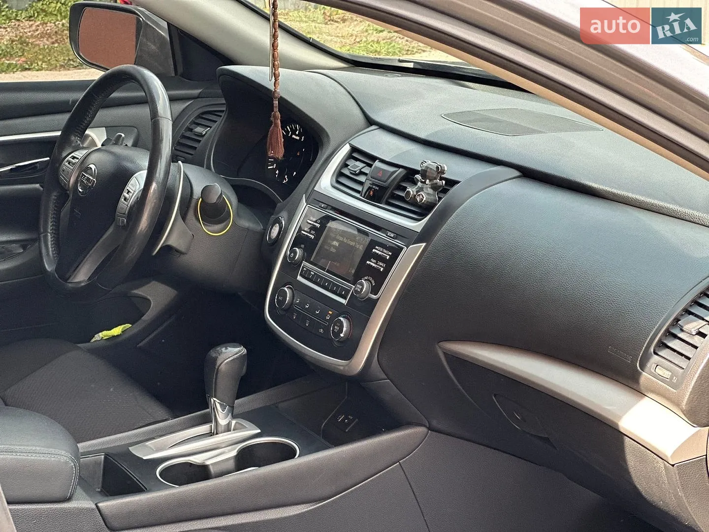 2016 Nissan Altima - мініатюра 17