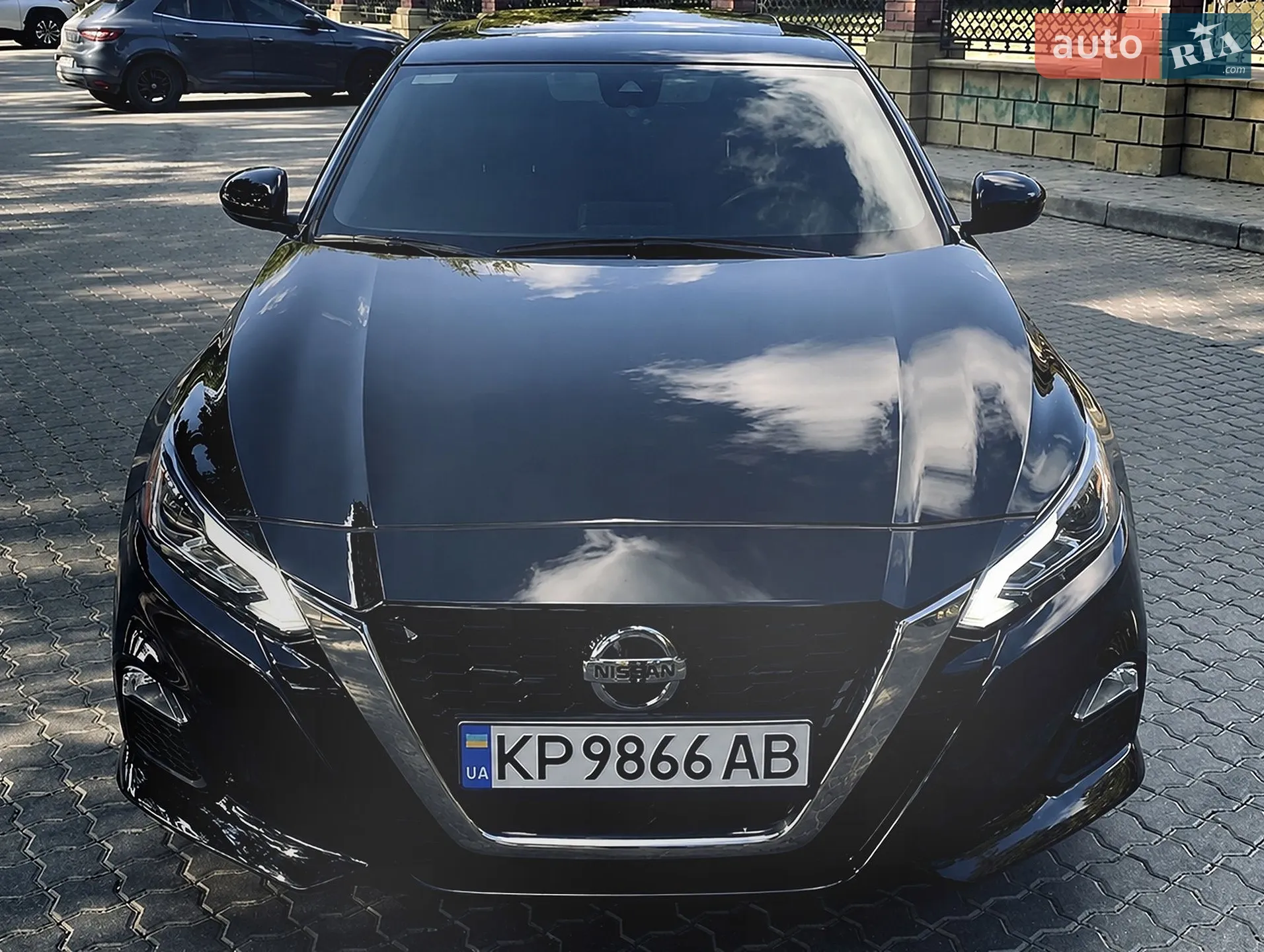 2019 Nissan Altima - мініатюра 2