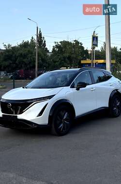 Внедорожник / Кроссовер Nissan Ariya 2022 в 
