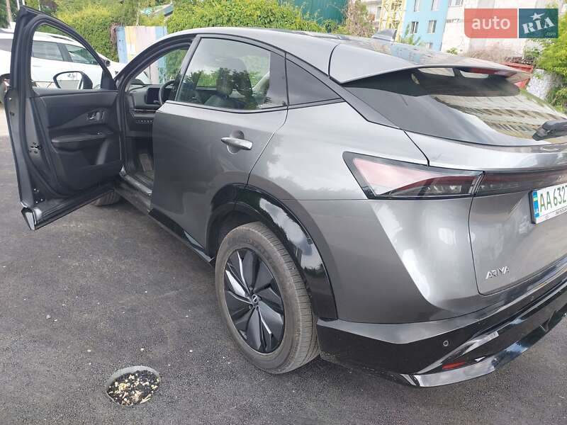 Позашляховик / Кросовер Nissan Ariya 2023 в Києві
