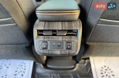 Внедорожник / Кроссовер Nissan Ariya 2023 в 
