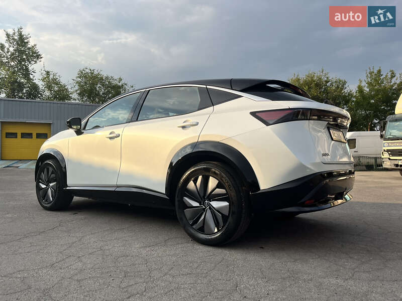 Позашляховик / Кросовер Nissan Ariya 2022 в Дніпрі
