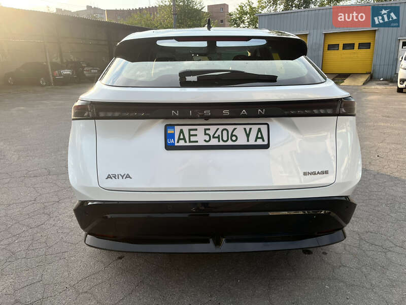 Позашляховик / Кросовер Nissan Ariya 2022 в Дніпрі
