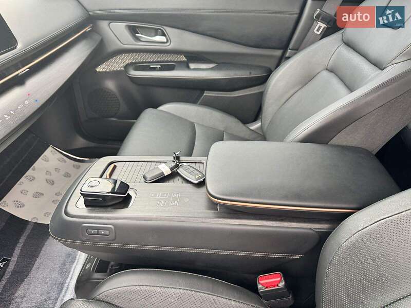 Внедорожник / Кроссовер Nissan Ariya 2022 в Черновцах