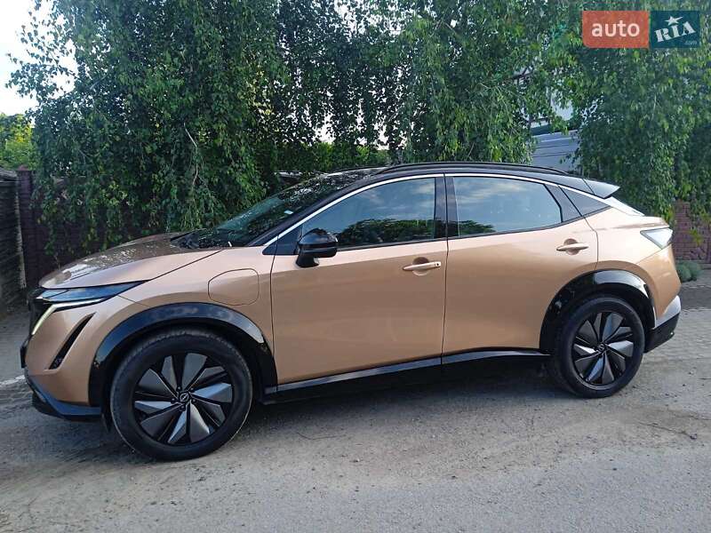 Внедорожник / Кроссовер Nissan Ariya 2023 в Черновцах