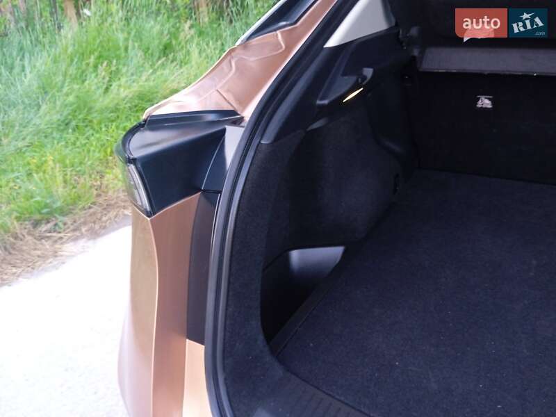 Внедорожник / Кроссовер Nissan Ariya 2023 в Черновцах