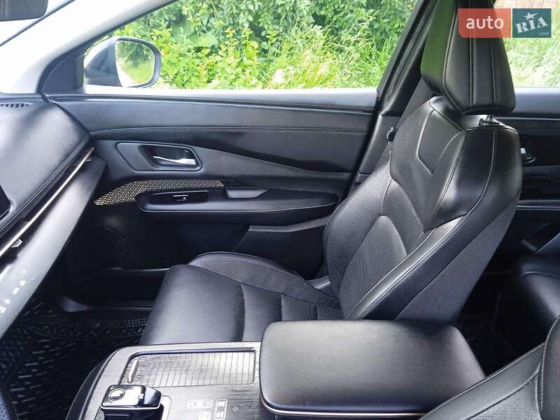 Внедорожник / Кроссовер Nissan Ariya 2023 в Черновцах