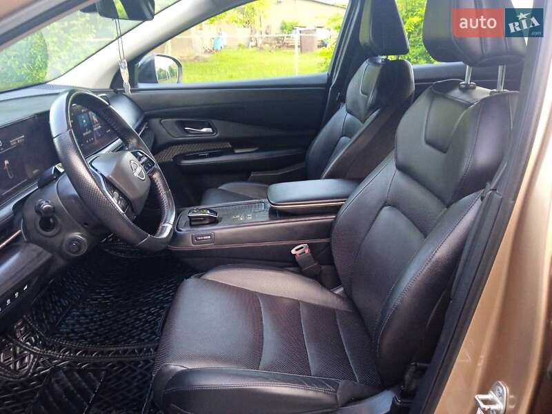 Внедорожник / Кроссовер Nissan Ariya 2023 в Черновцах