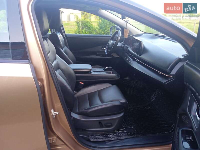 Внедорожник / Кроссовер Nissan Ariya 2023 в Черновцах