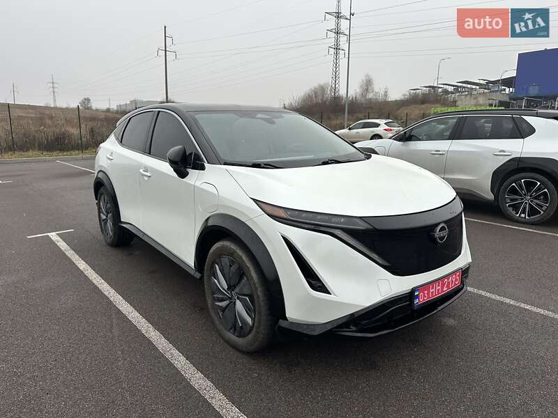 Внедорожник / Кроссовер Nissan Ariya 2023 в Ровно