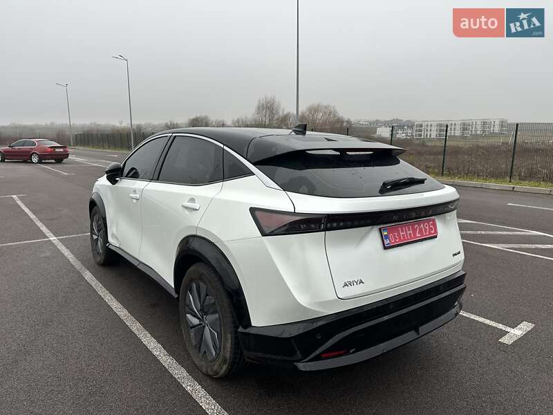 Внедорожник / Кроссовер Nissan Ariya 2023 в Ровно
