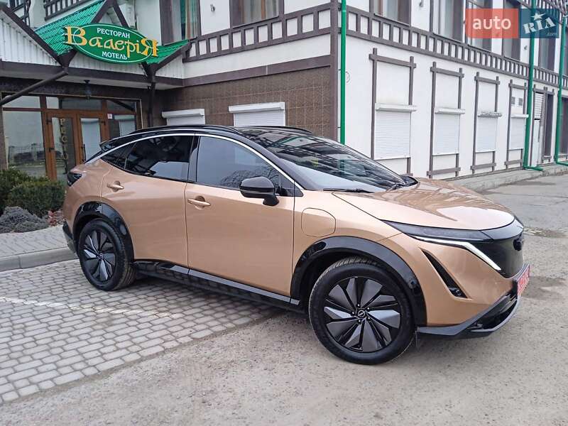 Позашляховик / Кросовер Nissan Ariya 2022 в Чернівцях