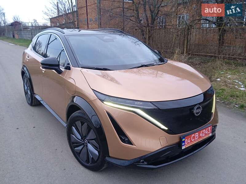 Позашляховик / Кросовер Nissan Ariya 2022 в Чернівцях