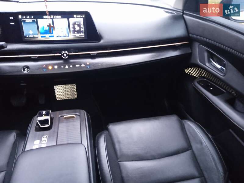 Позашляховик / Кросовер Nissan Ariya 2022 в Чернівцях