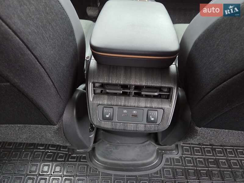 Позашляховик / Кросовер Nissan Ariya 2024 в Харкові