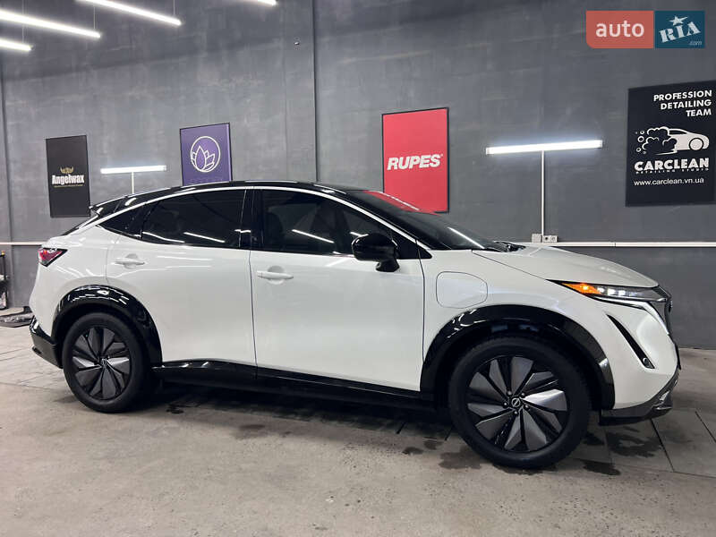 Внедорожник / Кроссовер Nissan Ariya 2022 в Виннице