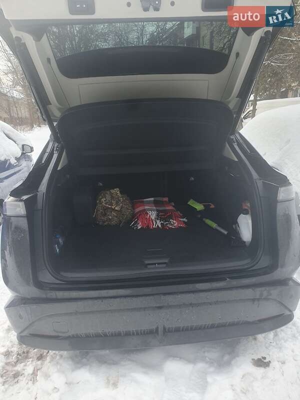 Внедорожник / Кроссовер Nissan Ariya 2023 в Ивано-Франковске