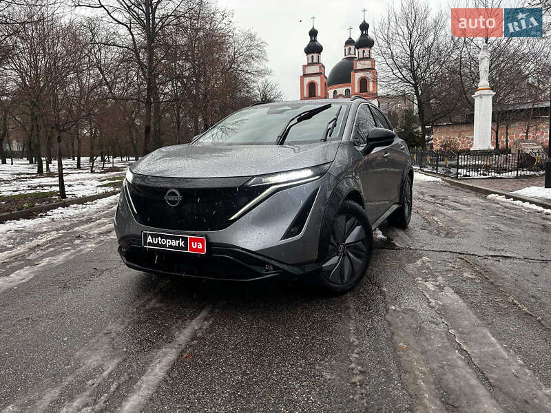 Внедорожник / Кроссовер Nissan Ariya 2022 в Запорожье