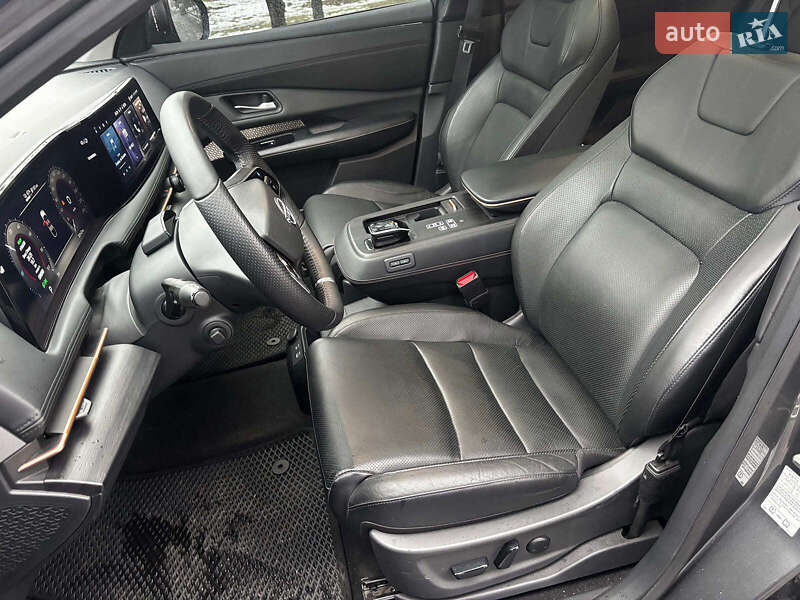 Внедорожник / Кроссовер Nissan Ariya 2022 в Запорожье