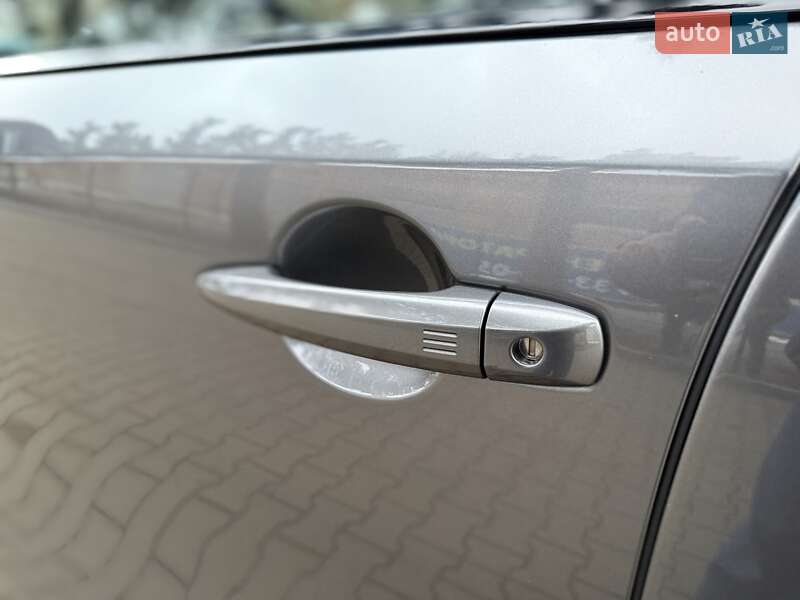 Внедорожник / Кроссовер Nissan Ariya 2023 в Львове