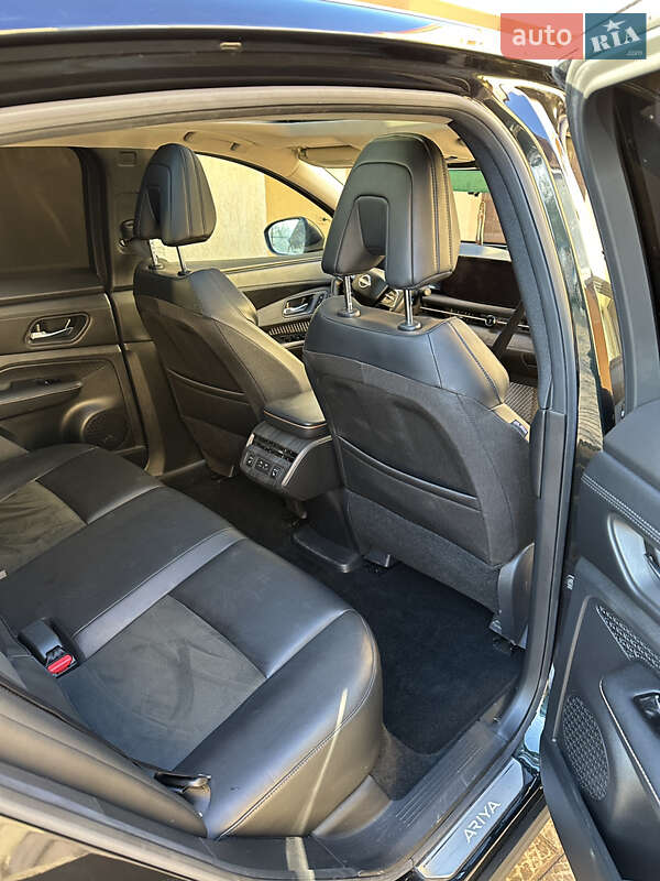 Внедорожник / Кроссовер Nissan Ariya 2022 в Остроге