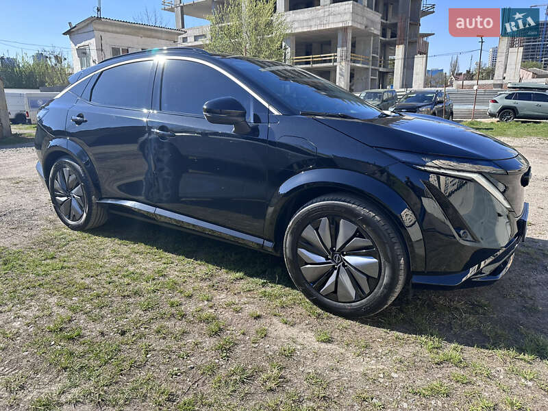 Внедорожник / Кроссовер Nissan Ariya 2022 в Киеве