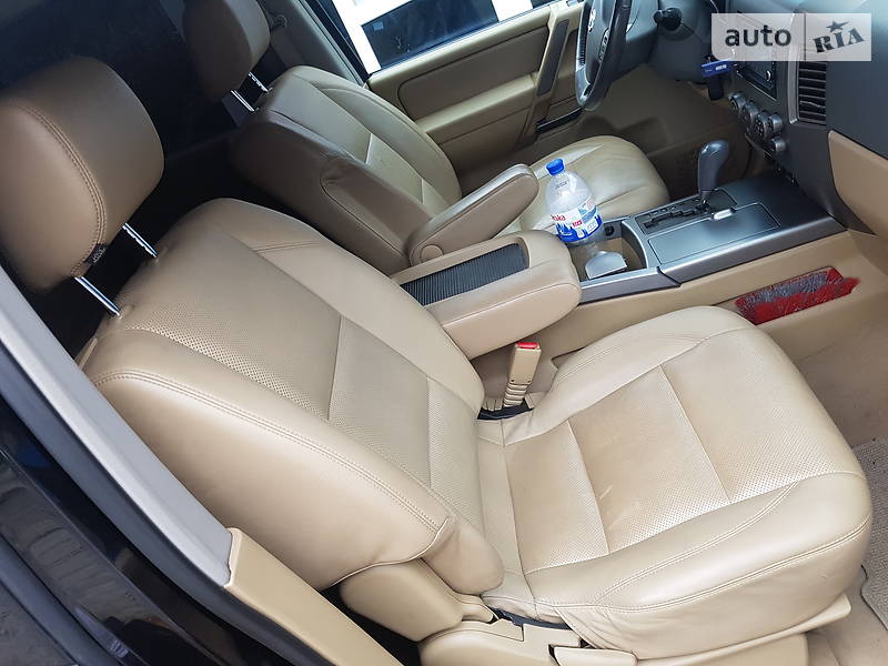 Позашляховик / Кросовер Nissan Armada 2007 в Першотравенську