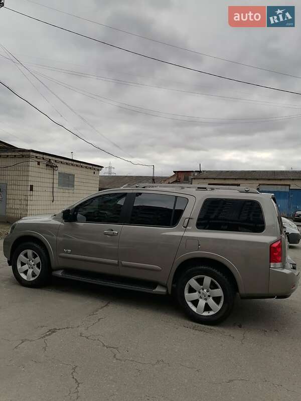 Позашляховик / Кросовер Nissan Armada 2007 в Києві