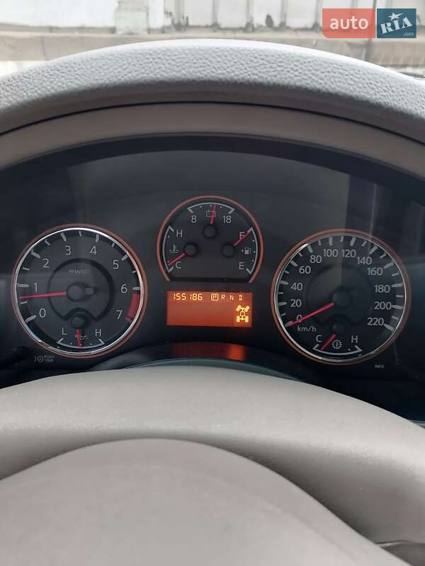 Позашляховик / Кросовер Nissan Armada 2007 в Києві