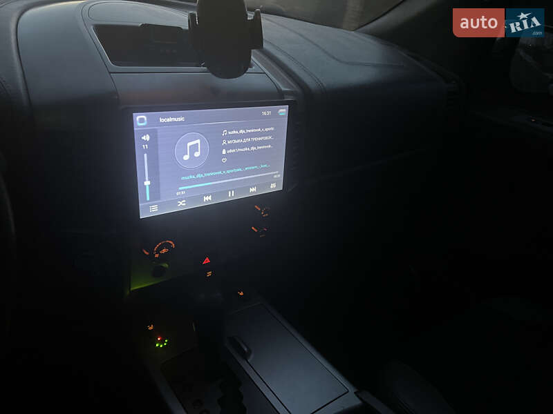 Позашляховик / Кросовер Nissan Armada 2006 в Києві