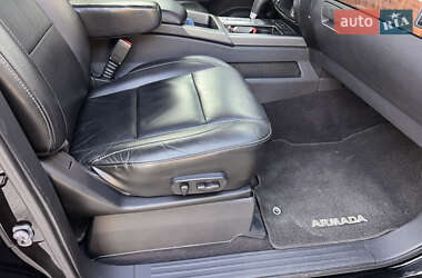 Внедорожник / Кроссовер Nissan Armada 2014 в 