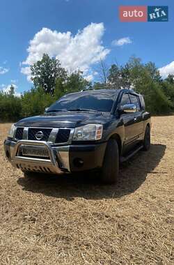 Внедорожник / Кроссовер Nissan Armada 2005 в Тарутине