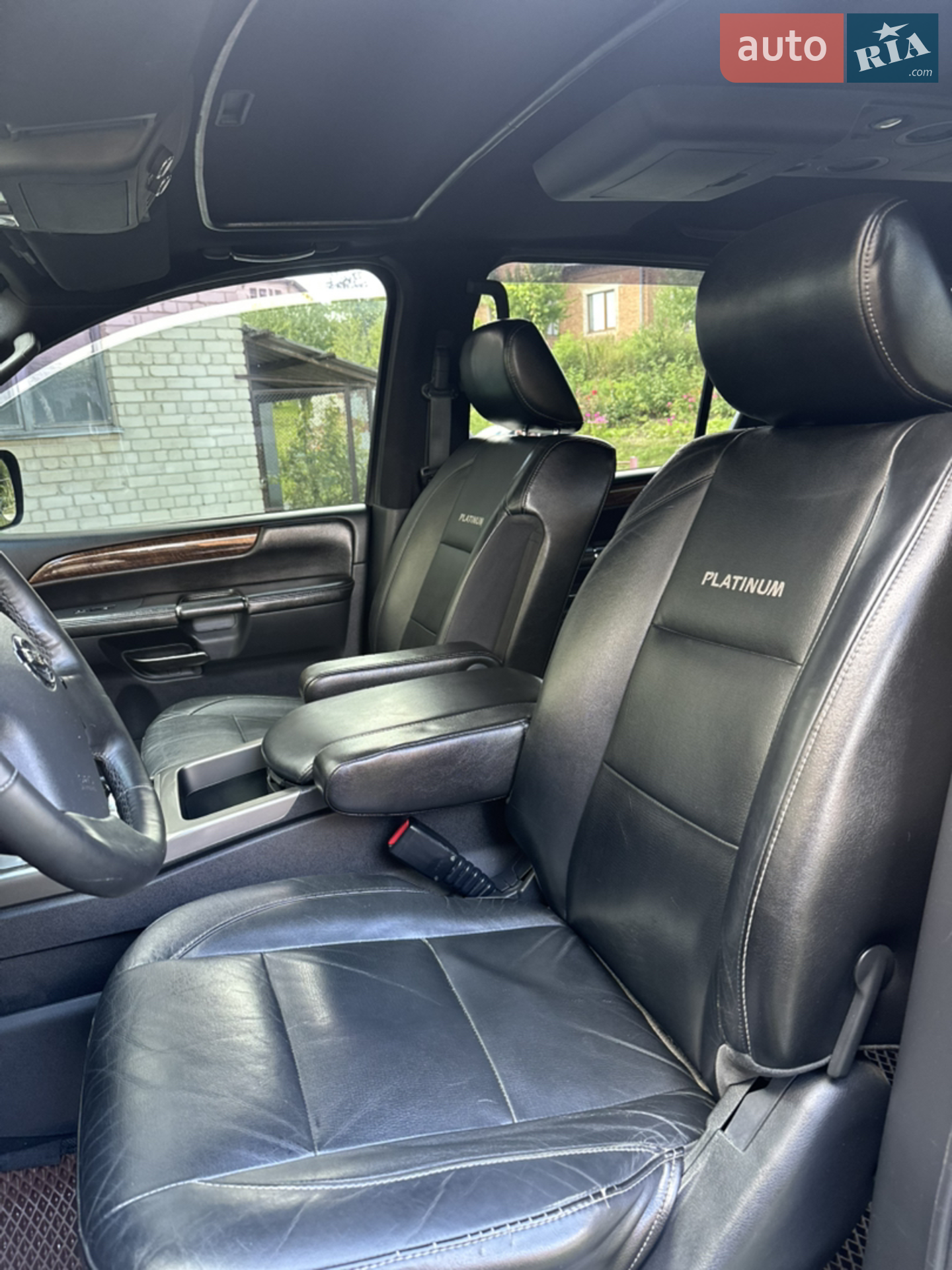 2011 Nissan Armada - мініатюра 12