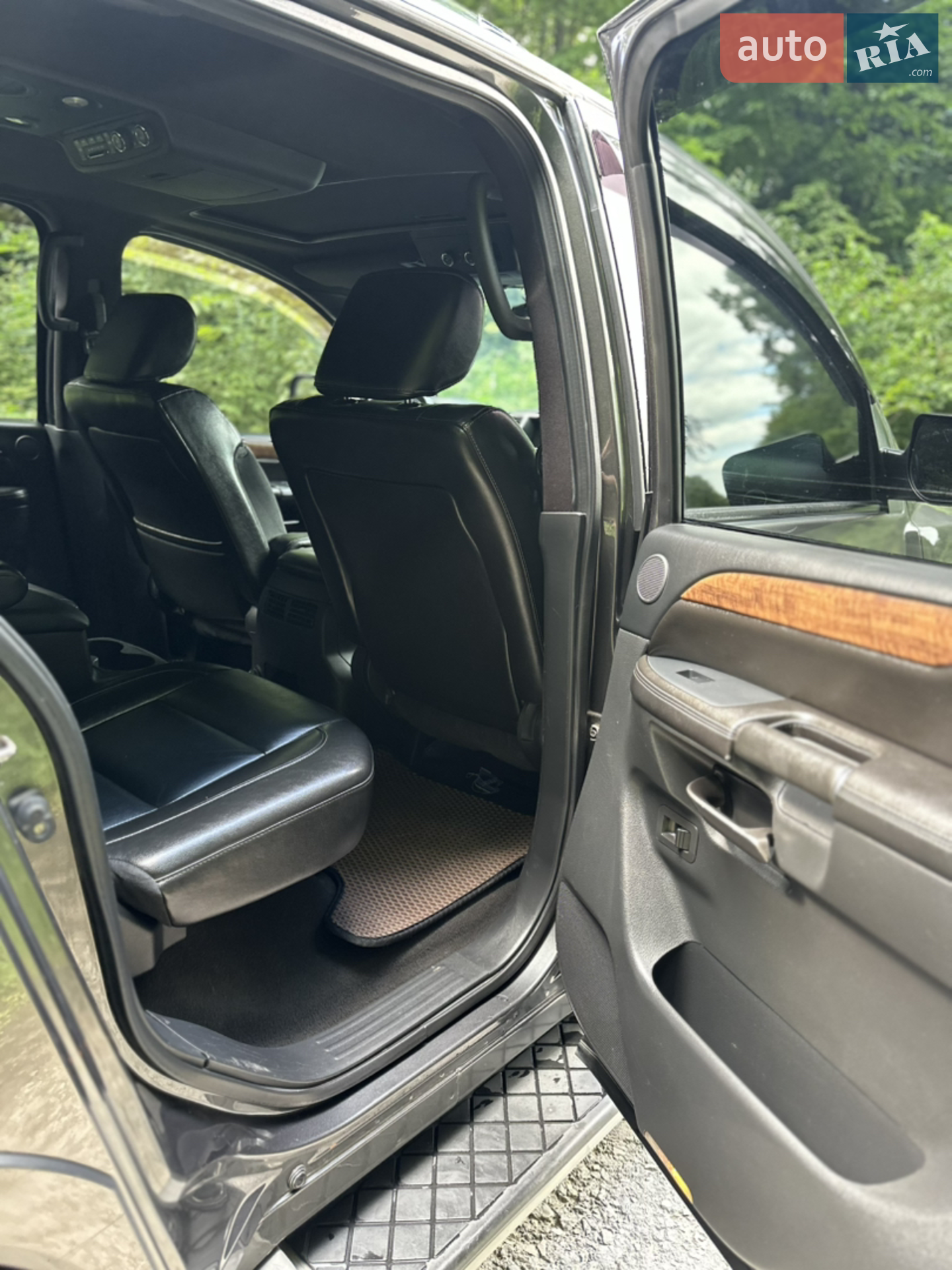 2011 Nissan Armada - мініатюра 17