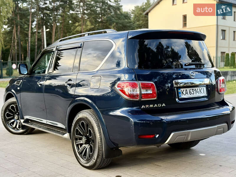 Позашляховик / Кросовер Nissan Armada 2018 в Львові