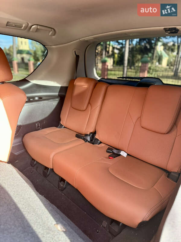 Позашляховик / Кросовер Nissan Armada 2018 в Львові