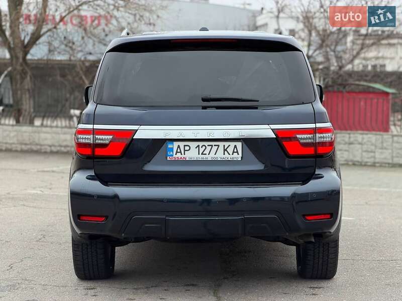 Внедорожник / Кроссовер Nissan Armada 2017 в Запорожье