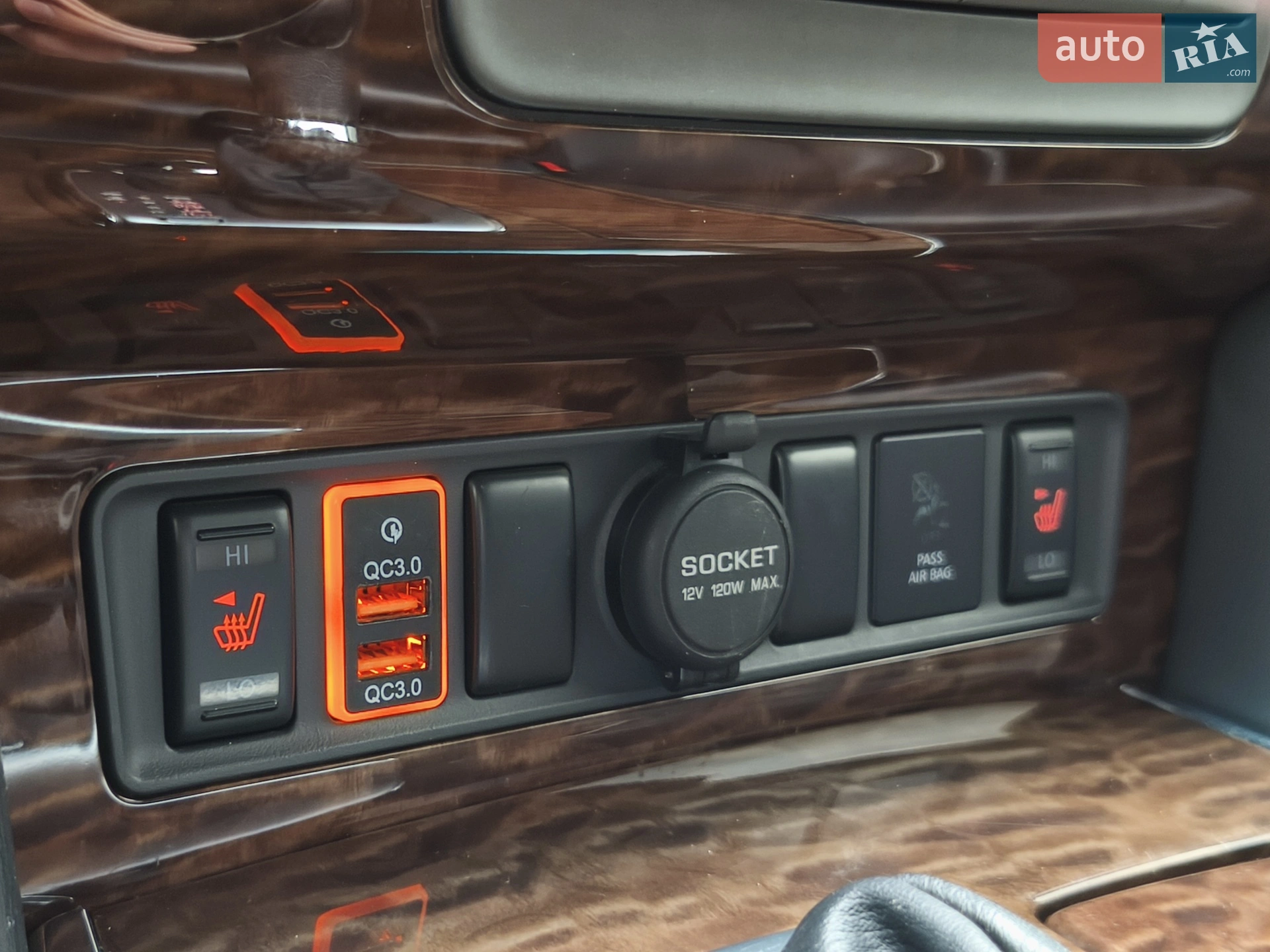 2016 Nissan Armada - мініатюра 21
