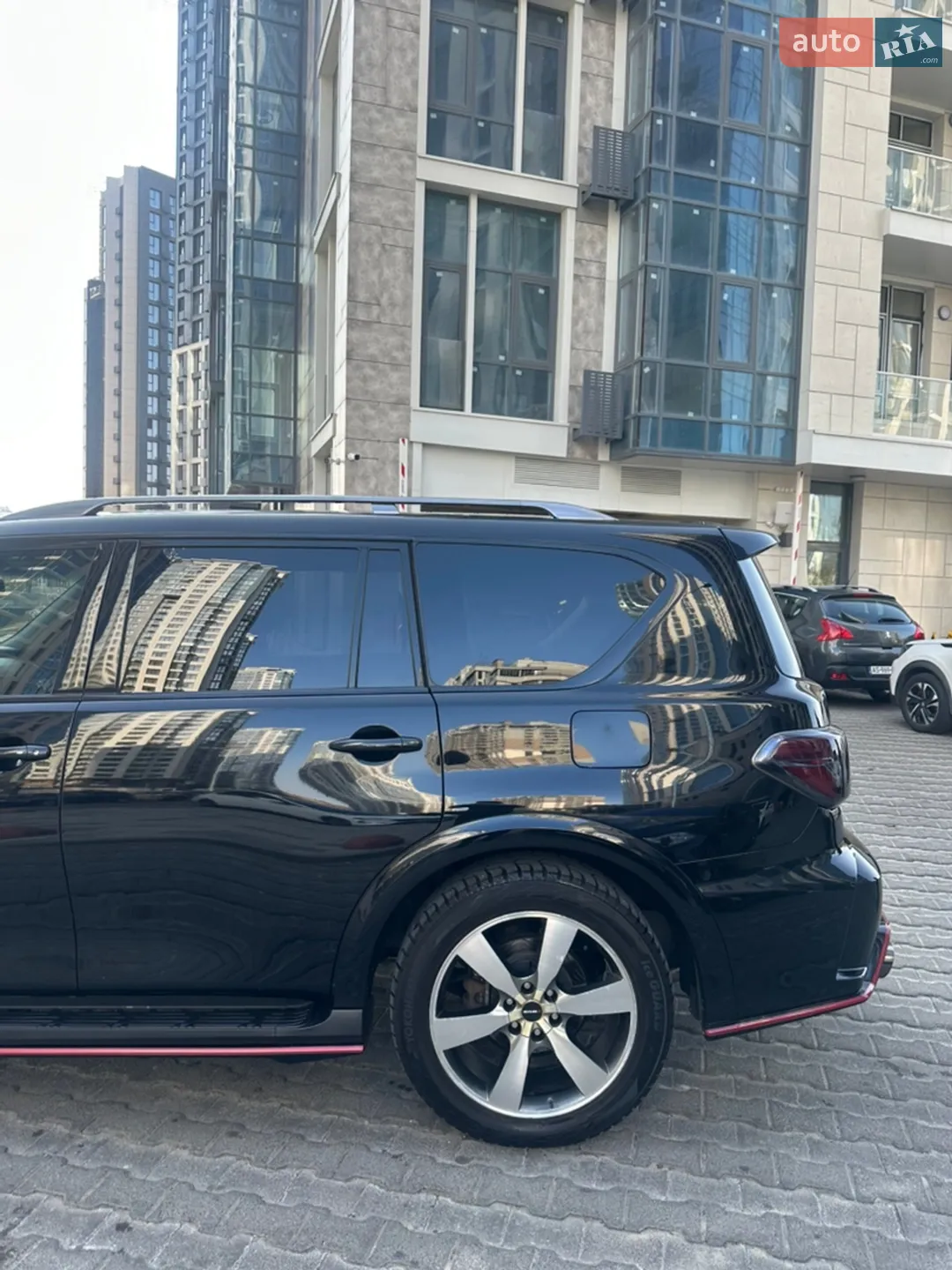 2017 Nissan Armada - мініатюра 16