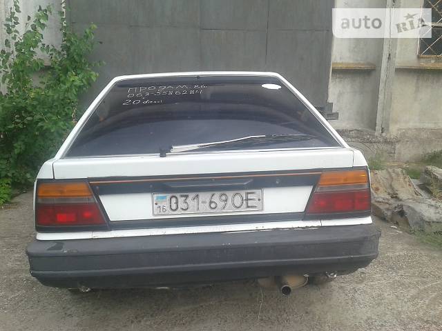 Хэтчбек Nissan Bluebird 1986 в Одессе