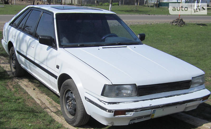 Хэтчбек Nissan Bluebird 1990 в Николаеве