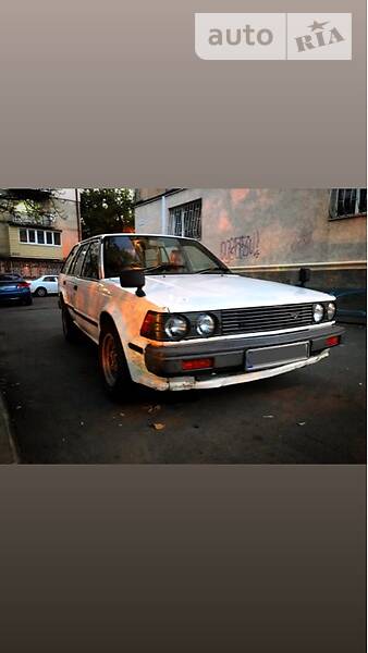 Універсал Nissan Bluebird 1987 в Одесі