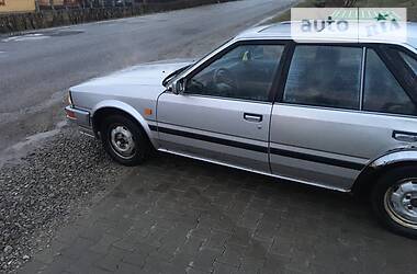Хетчбек Nissan Bluebird 1989 в 