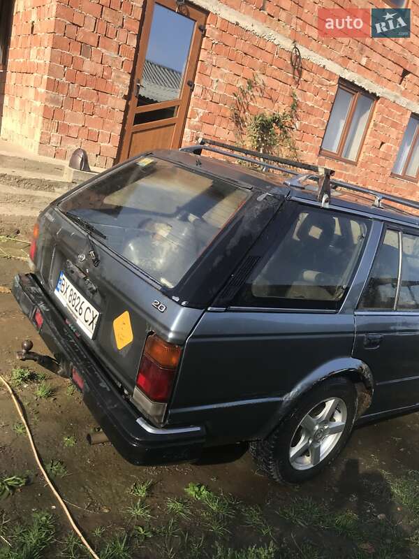 Універсал Nissan Bluebird 1989 в Чернівцях