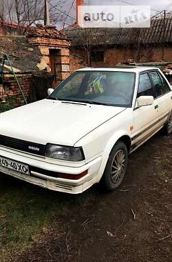 Седан Nissan Bluebird 1986 в 