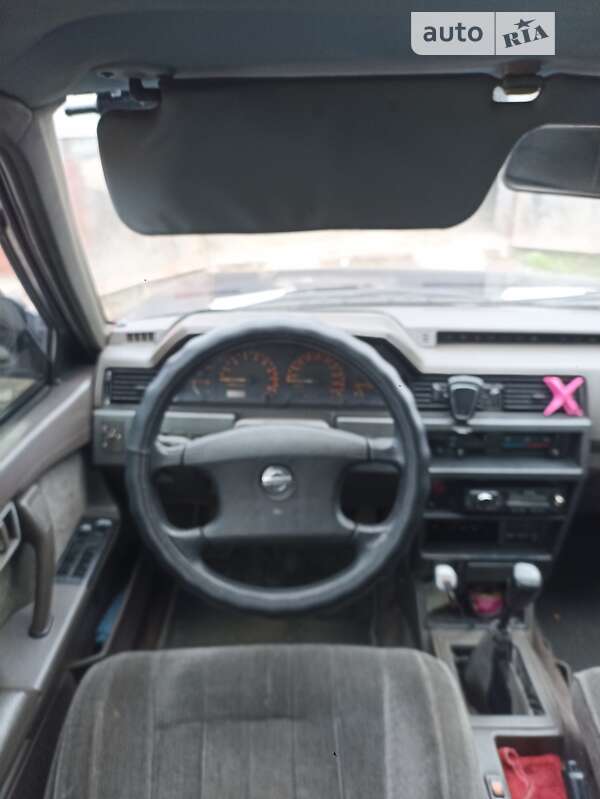 Седан Nissan Bluebird 1985 в Одесі